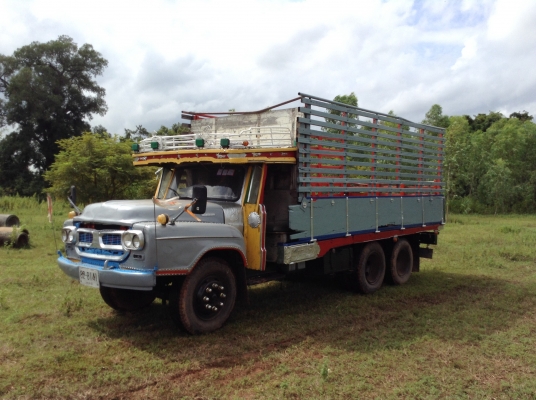 ขายถูก 10 ล้อหัวยาวเพลาเดียว สภาพสวยพร้อมใช้งาน เครื่อง 6BD1 165 แรงม้า เกียร์ร็อคกี้ คัสซีสวย ช่วงล่าง JCM ยางเต็ม ทะเบียนพร้อมโอนครับ