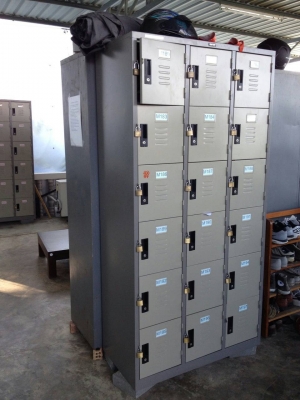 ตู้ลิ้นชัก 18 ลิ้นชัก