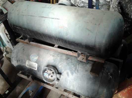 ขายถังแก๊ส 3 ถัง