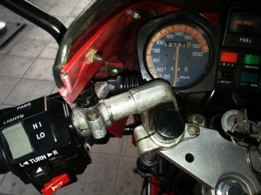 ขาย RXZ สภาพดีดิสเบรค ภาษี พรบ 57จัดไป 7500 ต่อรองได้แน่นอน