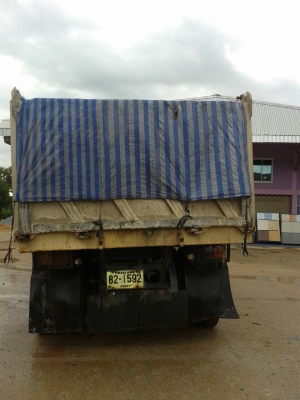 10ล้อดั้ม260แรงFM1JNRD เครื่่อง JO8C...รถสวยมาก ปลายปี2547..... 10ล้อดั้ม260แรงFM1JNRD เครื่่อง JO8C...รถสวยมาก ปลายปี2547.....