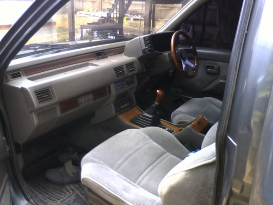 อีซูซุแวน victor II สภาพสวยสีใหม่ พร้อมใช้ อีซูซุแวน victor II สภาพสวยสีใหม่ พร้อมใช้