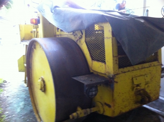 ขายด่วนรถบด3ล้อเหล็กSAKAI R2 เกาญี่ปุ่น เอกสารใบแจ้งจำหน่าย