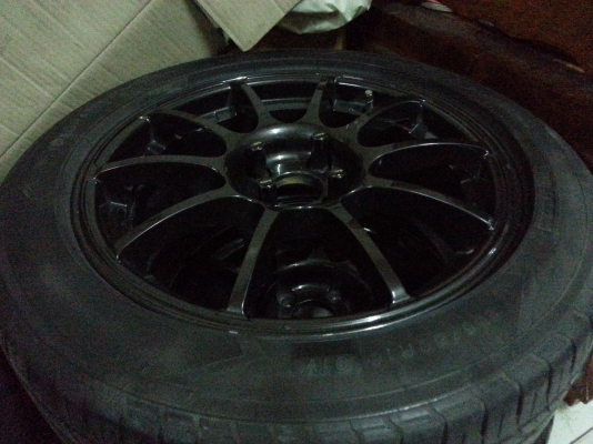 ลดฝุด ฝุด ด่วน ขายล้อแมก พร้อมยาง แถมน็อต ใส่ได้เลย