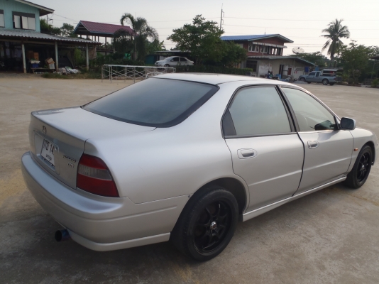 รถสภาพสวยขายถูก โฉมนี้ยังสวยอยู่ ไม่ต้องซื้อรถแพง