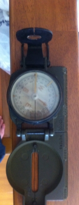 เข็มทิศทหาร เข็มทิศทหาร