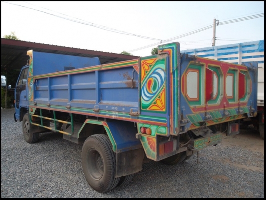 ขายด่วน รถบรรทุก 6 ล้อ ISUZU NPR 120 แรง กระบะดั้ม รถสภาพเดิมๆ สวย พร้อมใช้งาน