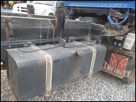 ขายด่วน รถบรรทุก 6 ล้อ ISUZU NPR 120 แรง กระบะดั้ม รถสภาพเดิมๆ สวย พร้อมใช้งาน