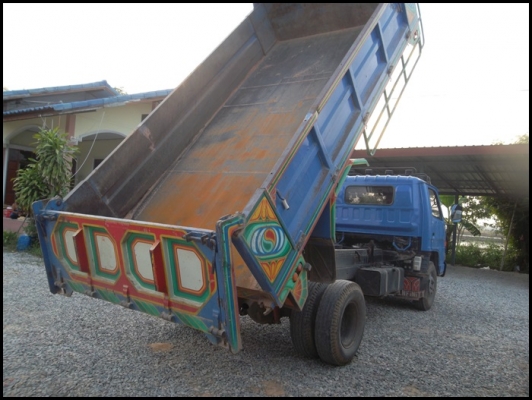 ขายด่วน รถบรรทุก 6 ล้อ ISUZU NPR 120 แรง กระบะดั้ม รถสภาพเดิมๆ สวย พร้อมใช้งาน