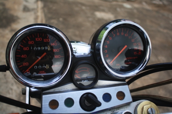 __CB400 ปี98 ท้าย+ไฟท้าย TEC3  สรรพสามิตตัวจริง $ 83,000__