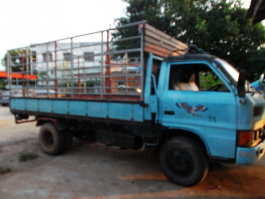 ขายด่วนรถ6ล้อISUZUKSเครือง110แรงม้าสภาพรถเดิมๆๆๆ