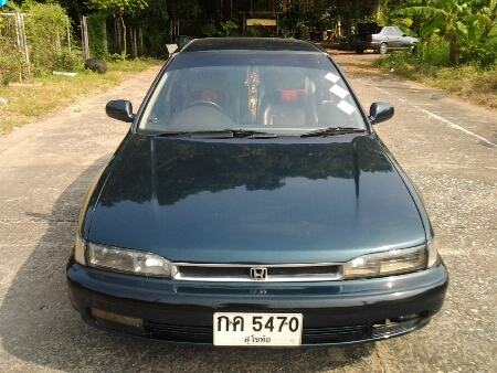 ขายรถยนต์ ปี92 ฮอนด้า แอคคอร์ด รุ่นตาเพชร เครื่อง2000cc.คาบิว(ติดแก๊ส) เกียร์ธรรมดา แอร์ ล้อแม็ก เครื่องดีแน่นๆ ช่วงล่างดี สภาพพร้อมใช้ (ไม่ใช่รถน้ำท่วม)