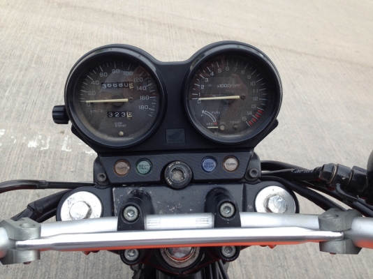 รถหาย CB 400 ปี 96 ((เจอแล้วครับรถ คนที่จะเพิ่งพาได้ กลับไว้ใจไม่ได้))