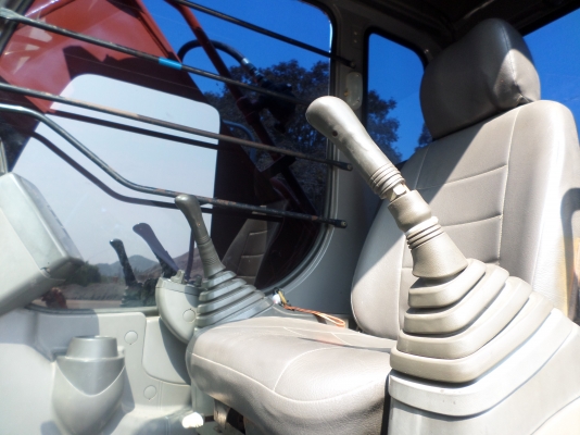 ขายแบคโฮ  HITACHI  ZX 200-1