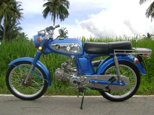 ขายหรือแลก SS50 Super Sport สภาพแห้งๆสวยๆเอาไปแต่งเหมือนรูปตัวอย่างด้านในครับ อ.อรัญ จ.สระแก้ว ขายหรือแลก SS50 Super Sport สภาพแห้งๆสวยๆเอาไปแต่งเหมือนรูปตัวอย่างด้านในครับ อ.อรัญ จ.สระแก้ว