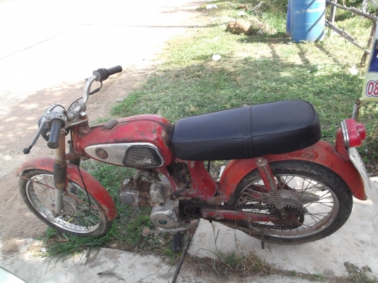 ขายหรือแลก SS50 Super Sport สภาพแห้งๆสวยๆเอาไปแต่งเหมือนรูปตัวอย่างด้านในครับ อ.อรัญ จ.สระแก้ว ขายหรือแลก SS50 Super Sport สภาพแห้งๆสวยๆเอาไปแต่งเหมือนรูปตัวอย่างด้านในครับ อ.อรัญ จ.สระแก้ว