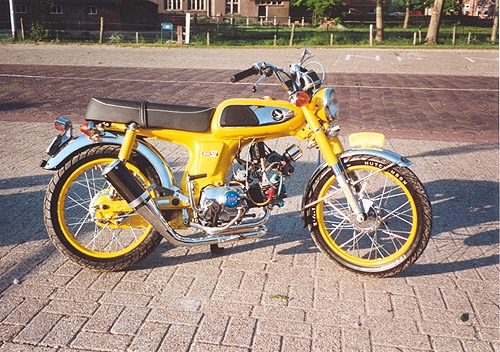 ขายหรือแลก SS50 Super Sport สภาพแห้งๆสวยๆเอาไปแต่งเหมือนรูปตัวอย่างด้านในครับ อ.อรัญ จ.สระแก้ว ขายหรือแลก SS50 Super Sport สภาพแห้งๆสวยๆเอาไปแต่งเหมือนรูปตัวอย่างด้านในครับ อ.อรัญ จ.สระแก้ว