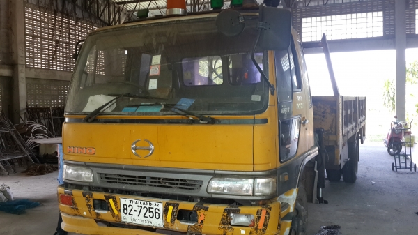 ขายด่วนFF1J สมอเงินหกล้อติดเครน3.5ตันยาว6.5เมตรรีจองโทร 0801515451