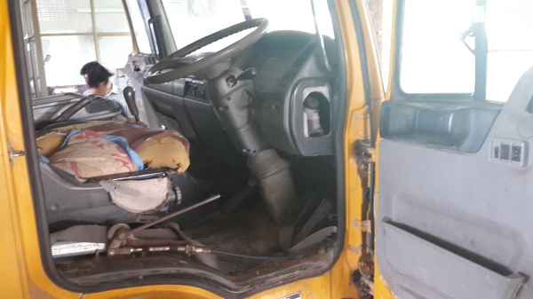 ขายด่วนFF1J สมอเงินหกล้อติดเครน3.5ตันยาว6.5เมตรรีจองโทร 0801515451