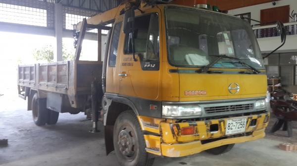 ขายด่วนFF1J สมอเงินหกล้อติดเครน3.5ตันยาว6.5เมตรรีจองโทร 0801515451