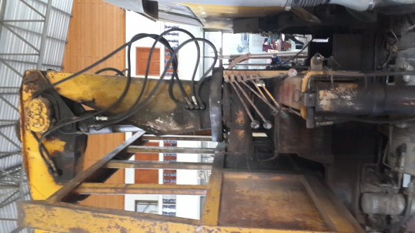 ขายด่วนFF1J สมอเงินหกล้อติดเครน3.5ตันยาว6.5เมตรรีจองโทร 0801515451