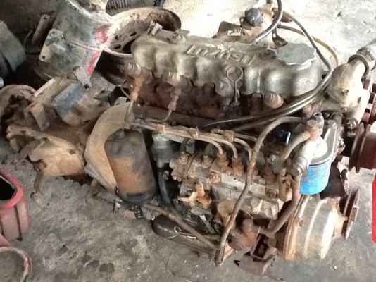 ขายเครื่อง C240พร้อมเกียร์