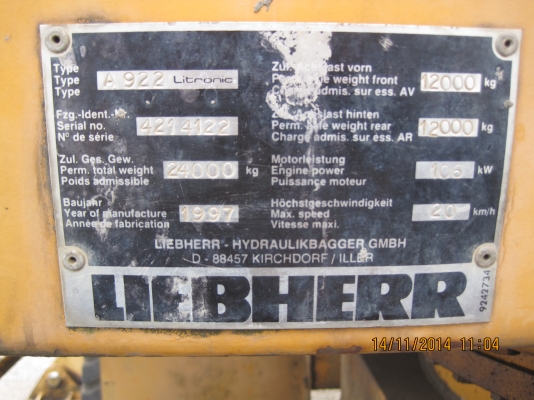 ขายด่วน รถแบคโฮ ล้อยาง LIBEHERR A922 พร้อมบูมพิเศษ Camshell