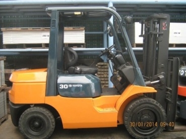 ขายด่วน รถแบคโฮ ล้อยาง LIBEHERR A922 พร้อมบูมพิเศษ Camshell