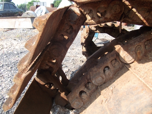 โซ่พร้อมแผ่นแทร็ค+กระบอก PC300 รุ่น6