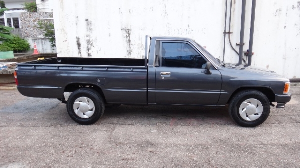 ขาย toyota hero   95,000 บาท