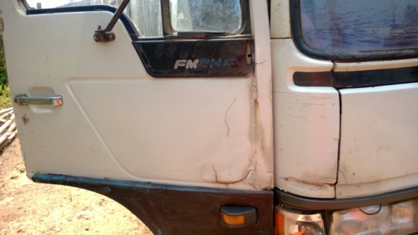 ขายรถบรรทุกสิบล้อดั๊มพ์ HINO 3H เครื่องเดิม เกียร์เดิม แชสซีไม่ผุ ไม่บวม ต้องมีเก็บงานประตู หัวนิดหน่อย ขายรถบรรทุกสิบล้อดั๊มพ์ HINO 3H เครื่องเดิม เกียร์เดิม แชสซีไม่ผุ ไม่บวม ต้องมีเก็บงานประตู หัวนิดหน่อย