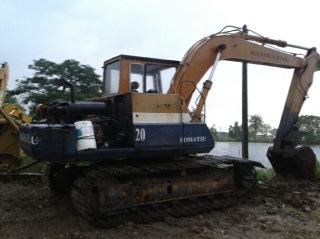 ***** ขายแบคโฮ โคมัตสุ PC 100 สนใจสอบถาม 0894941755 ***** ***** ขายแบคโฮ โคมัตสุ PC 100 สนใจสอบถาม 0894941755 *****