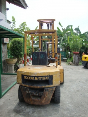 +++++ ขายด่วน !!! รถโฟล์คลิฟท์ KOMATSU FD25-10 เครื่องยนต์ดีเซล เสาสูง 4 เมตร เกียร์ธรรมดา ฮิ้งค์ งากระดกได้ ล้อหน้าคู่ ******** สนใจเข้ามาลองรถก่อนได้ ราคาคุยกันได้ *********** +++++ ขายด่วน !!! รถโฟล์คลิฟท์ KOMATSU FD25-10 เครื่องยนต์ดีเซล เสาสูง 4 เมตร เกียร์ธรรมดา ฮิ้งค์ งากระดกได้ ล้อหน้าคู่ ******** สนใจเข้ามาลองรถก่อนได้ ราคาคุยกันได้ ***********