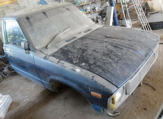 ขายยกทั้งหัวเก๋งรถ toyotaขายแล้วครับ-