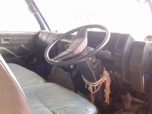 ISUZU NKR 110 เครื่อง 4BE1 เพาเวอร์ ประกอบ กะบะยาว 4.3 เกียรยาวยกหัวไม่ได้