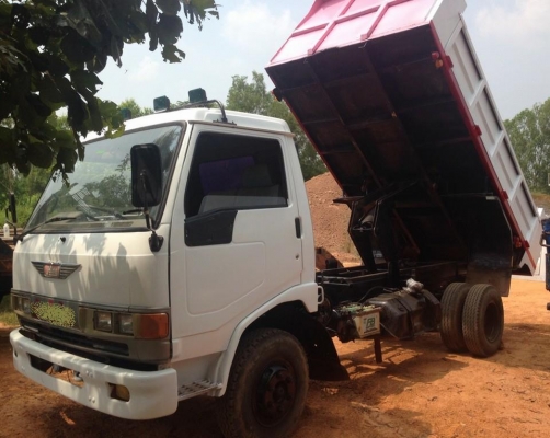 **สีใหม่ กระบะใหม่ สวยๆ **ขาย6ล้อดั๊มดิน HINO FB2W วางเครื่อง JO5C 150HP เครื่องแรง แห้งไม่เยิ้มไม่หลวม ช่วงล่างแน่น Fหน้า-หลัง คัสซีสวยไม่ผุไม่แตกไม่ดาม กระบะดั๊มเหล็ก4ตัน สภาพดีพื้นสวยข้างไม่มีผุ หัวสวยบาง ภายในคอนโซลครบ พ.พาวเวอร์ เบรคทริฟฟี่ ยาง8.25ดี