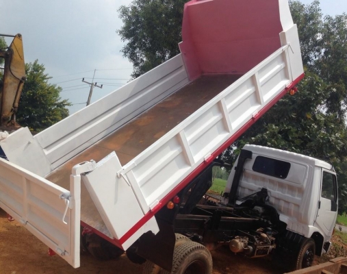 **สีใหม่ กระบะใหม่ สวยๆ **ขาย6ล้อดั๊มดิน HINO FB2W วางเครื่อง JO5C 150HP เครื่องแรง แห้งไม่เยิ้มไม่หลวม ช่วงล่างแน่น Fหน้า-หลัง คัสซีสวยไม่ผุไม่แตกไม่ดาม กระบะดั๊มเหล็ก4ตัน สภาพดีพื้นสวยข้างไม่มีผุ หัวสวยบาง ภายในคอนโซลครบ พ.พาวเวอร์ เบรคทริฟฟี่ ยาง8.25ดี