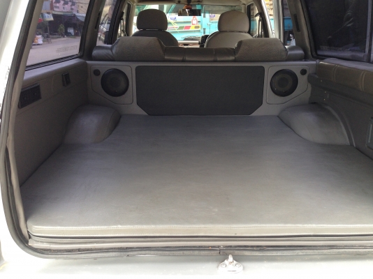 ISUZU THAI RUNG, STATION WAGON 2.5 ISUZU THAI RUNG, STATION WAGON 2.5