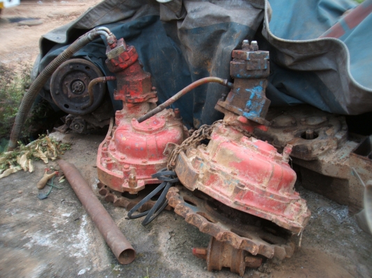 ขายตัวเดินรถเกี่ยวข้าว