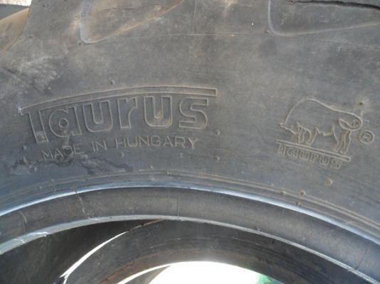 ขายแล้ว ยางหลังรถไถ กู๊ดเยียร์18.4-30พร้อมกระทะล้อติดเวทเก่านอก ใส่รถไถ รถคีบ หรือรถในลานพืชไร่ คู่ละ25,000