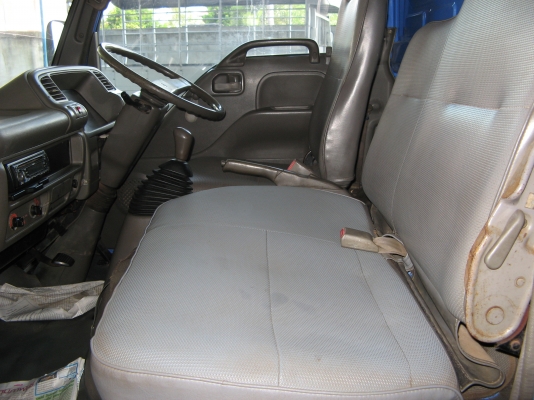 ขาย 6 ล้อ อีซูซุ NKR 110 แรง ยาว 4.30 .ปี 2003 สภาพสวยเดิมเครื่องดี พร้อมใช้งาน ชมก่อนได้ครับ สนใจติดต่อ 081-9425443