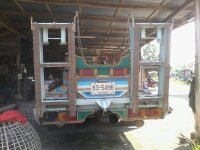 สิบล้อพร้อมรถเกียว