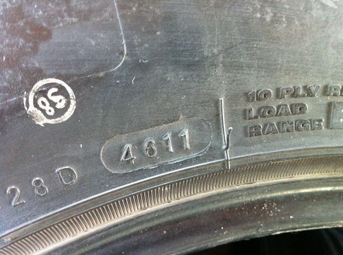 ขายยางDeestone mudclsver ขอบ16