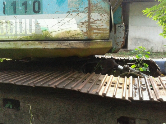 ขายรถขุด KOMATSU  PC38uu-1 ขายตามสภาพครับ 0818618678