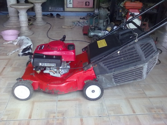 รถตัดหญ้า ฮอนด้าแท้ 4 แรง