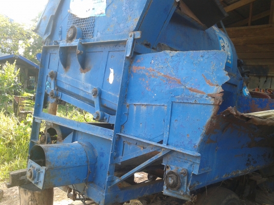 ขายรถนวดข้าว KB2200