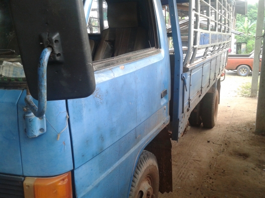 ขาย 6 ล้อ ISUZU TL85 แซสซีสวย