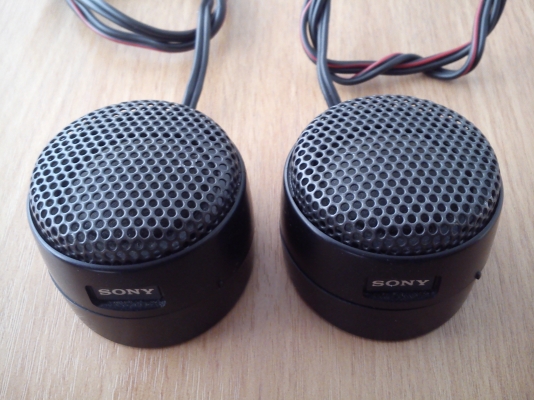 ทวิตเตอร์ SONY แบบโดมผ้า