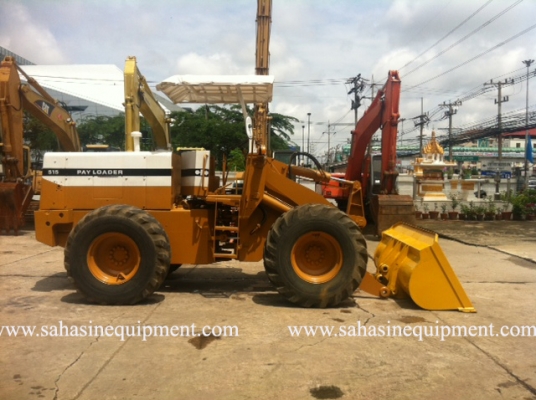 รถตัก 515 บจก.สหสินอีควิปเม้นท์ โทร.081-5851880, 02-5168100-1 www.sahasinequipment.com