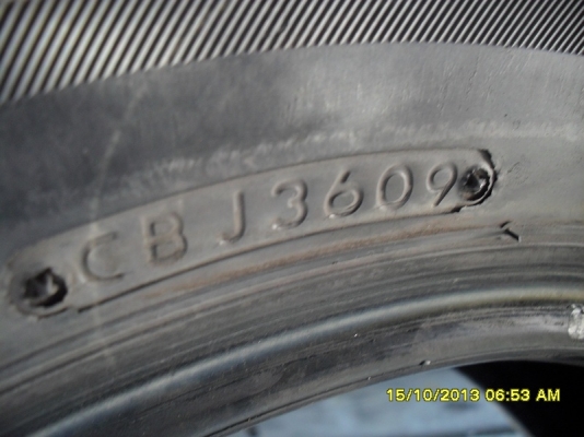 ฝากขายยางครับ 205/70/15  ปี 09